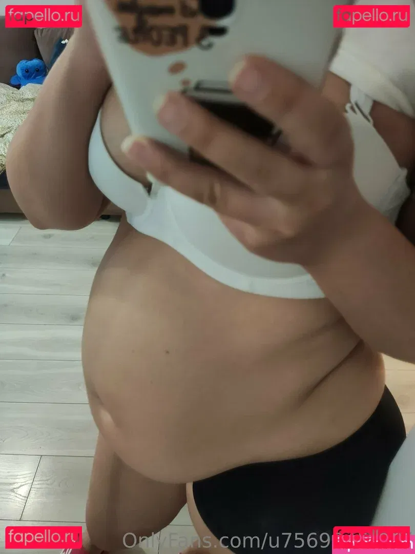 u7569845743j Onlyfans Photo Gallery 