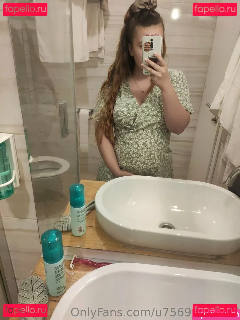 u7569845743j Onlyfans Photo Gallery 