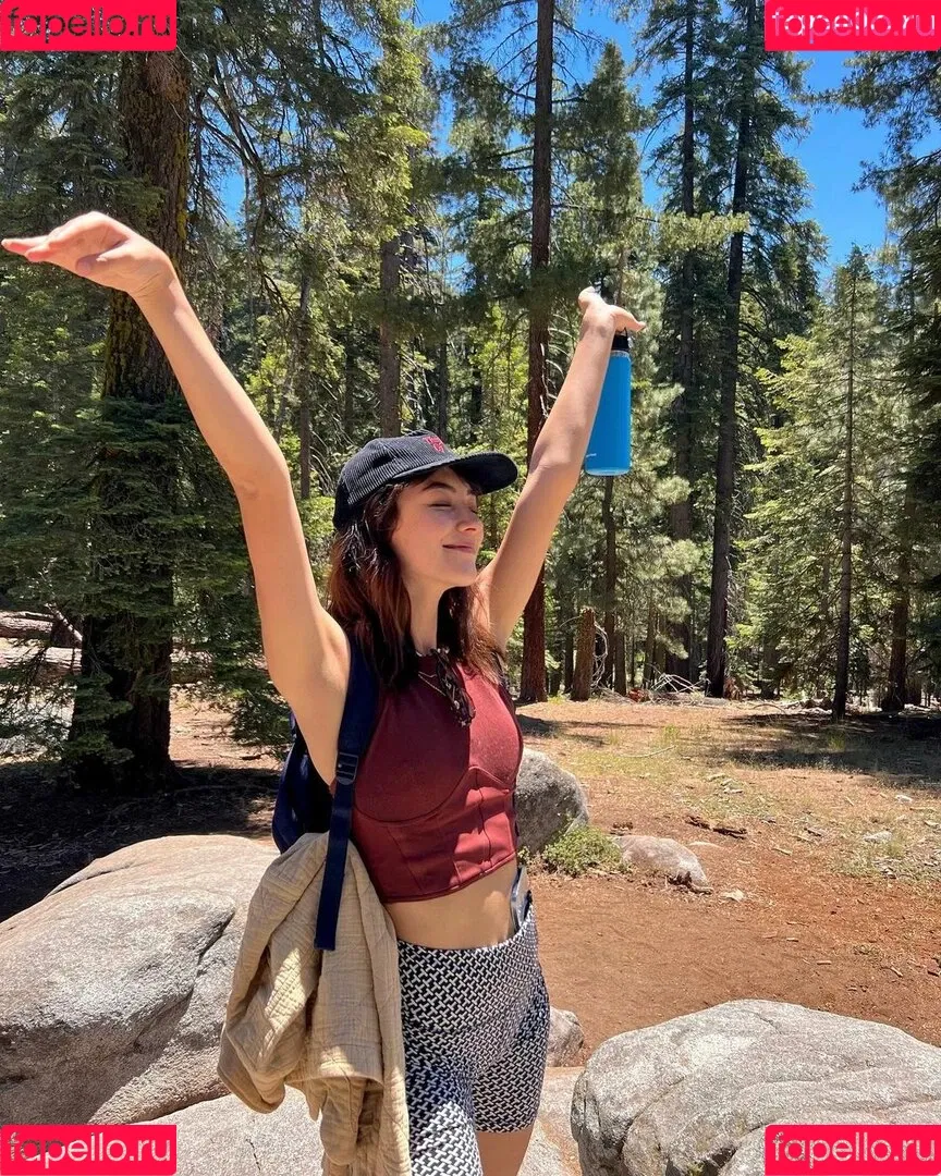 Natasha Liu Bordizzo Onlyfans Photo Gallery 
