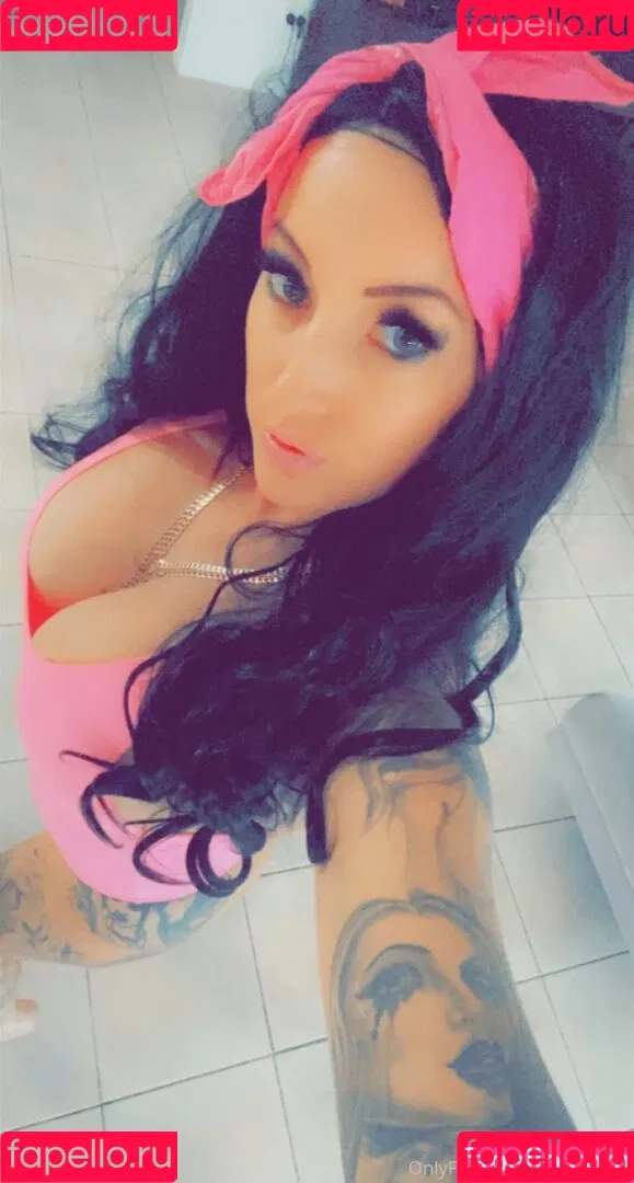 sizzorsister Onlyfans Photo Gallery 