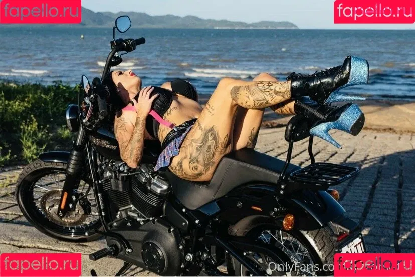 sizzorsister Onlyfans Photo Gallery 