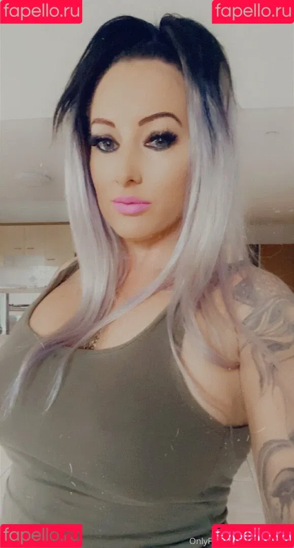 sizzorsister Onlyfans Photo Gallery 