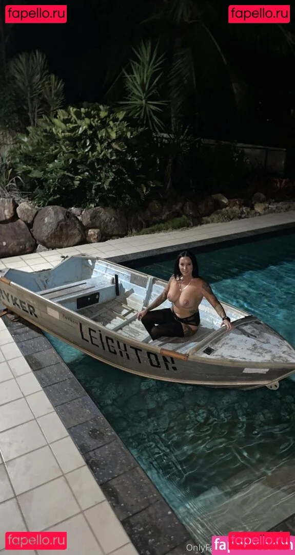 sizzorsister Onlyfans Photo Gallery 