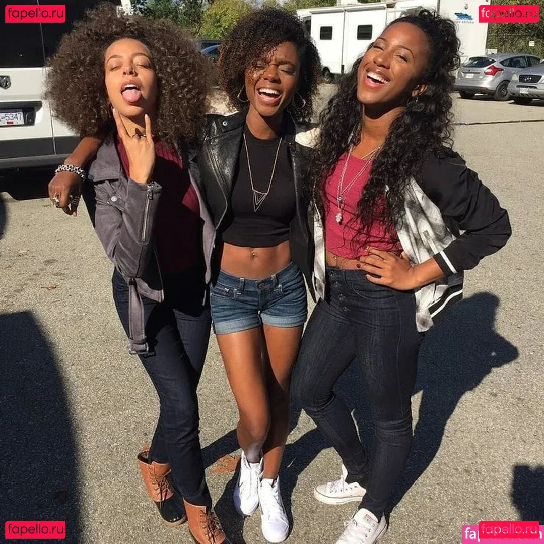 Ashleigh Murray Onlyfans Photo Gallery 