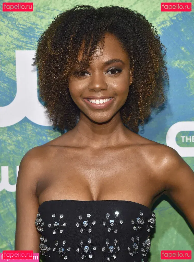Ashleigh Murray Onlyfans Photo Gallery 