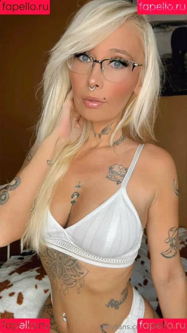 Kitty Mom Onlyfans Photo Gallery 