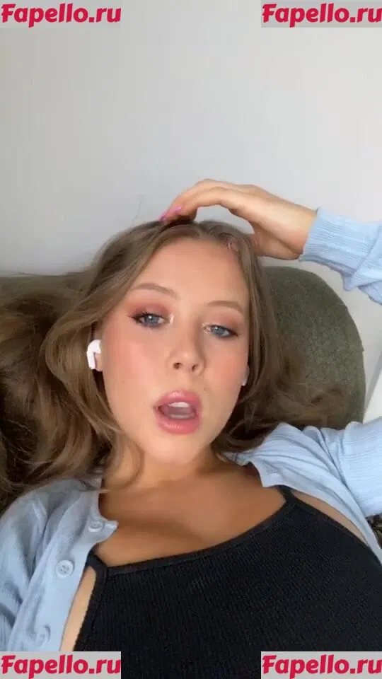 Emily Kyte Onlyfans Photo Gallery 