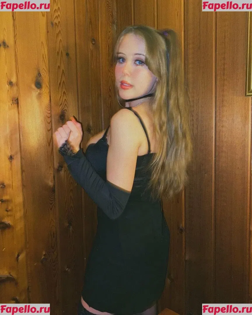 Emily Kyte Onlyfans Photo Gallery 