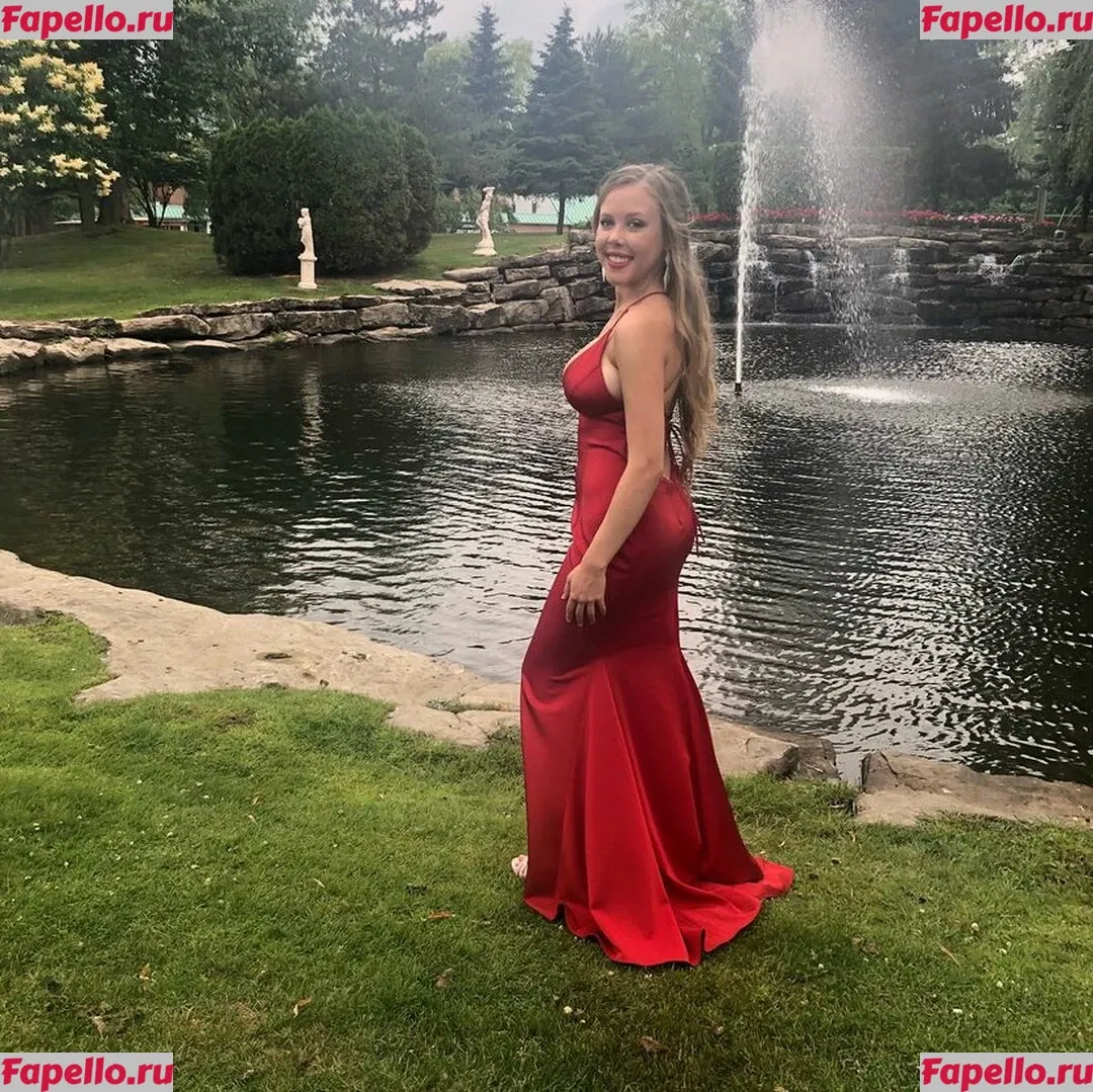 Emily Kyte Onlyfans Photo Gallery 