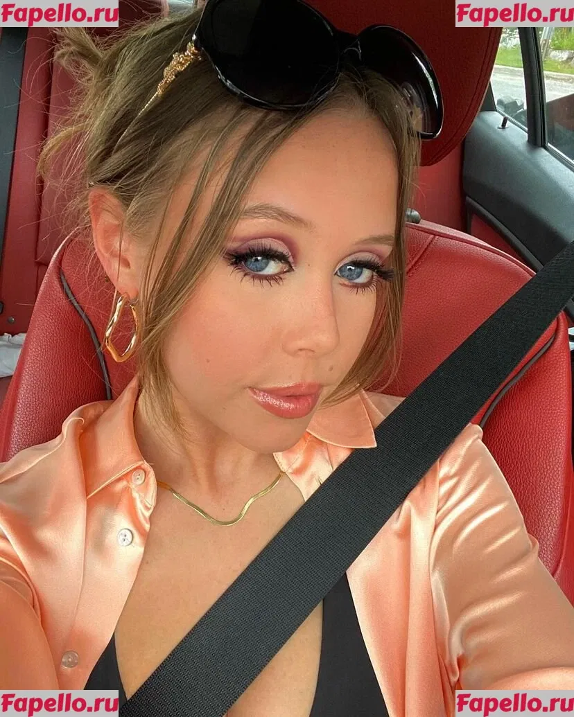 Emily Kyte Onlyfans Photo Gallery 