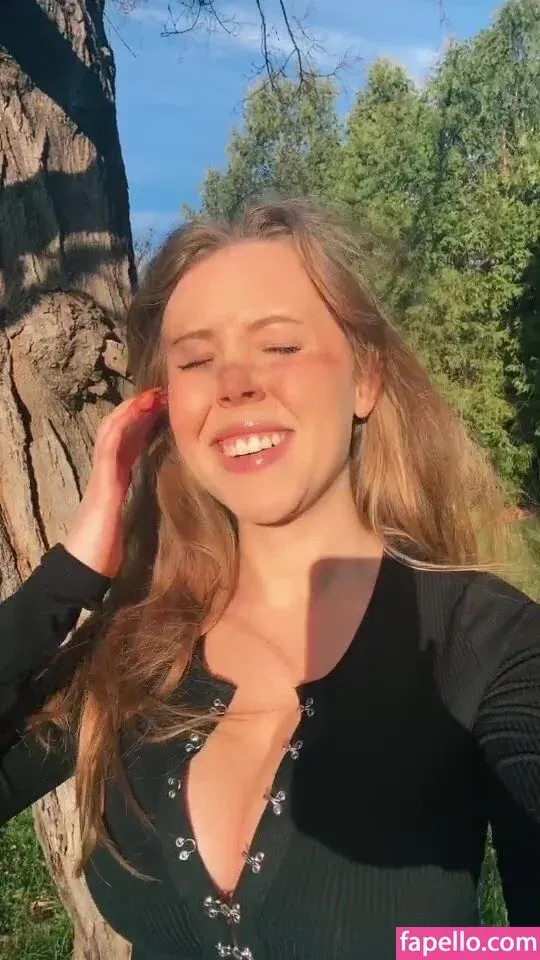 Emily Kyte Onlyfans Photo Gallery 