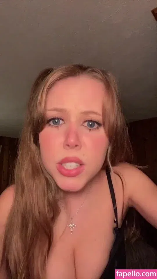 Emily Kyte Onlyfans Photo Gallery 