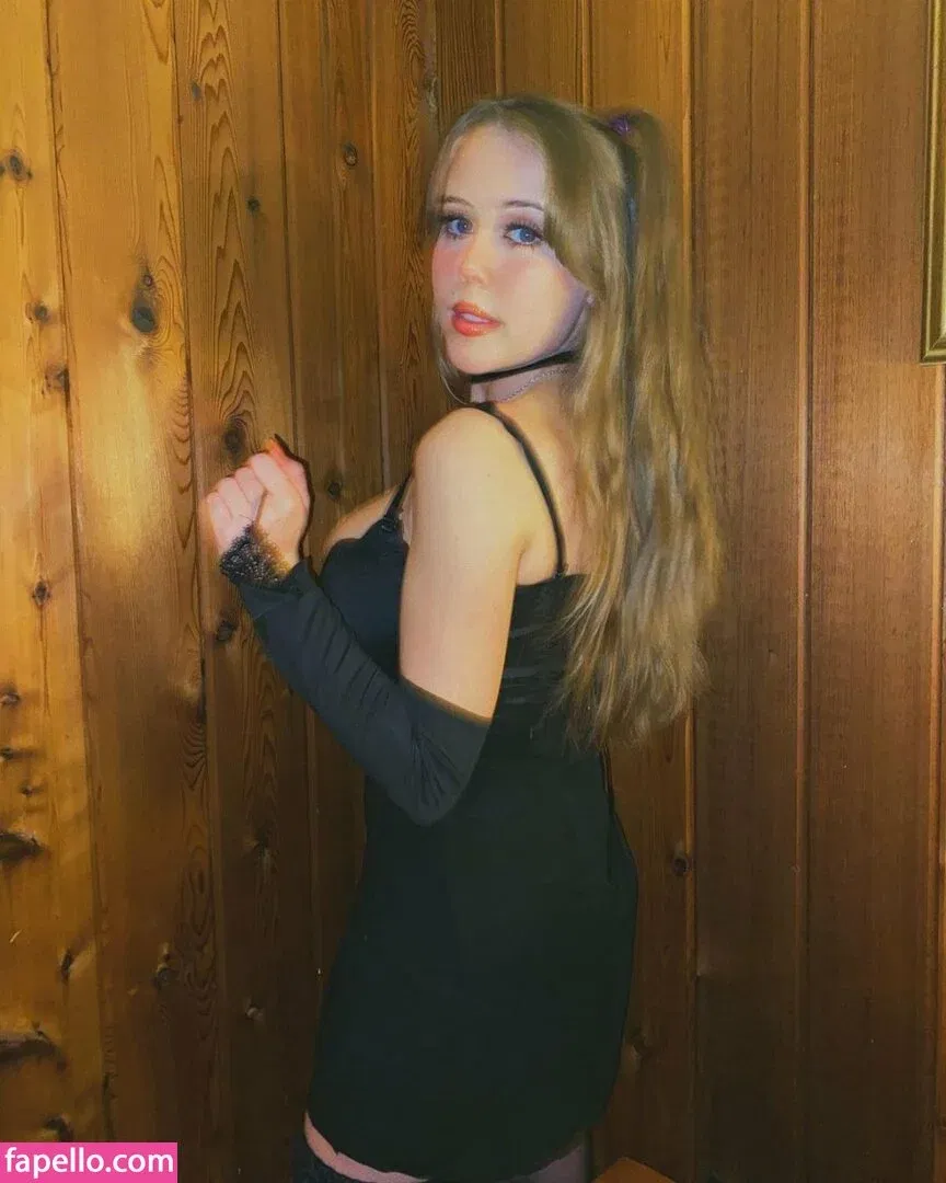 Emily Kyte Onlyfans Photo Gallery 