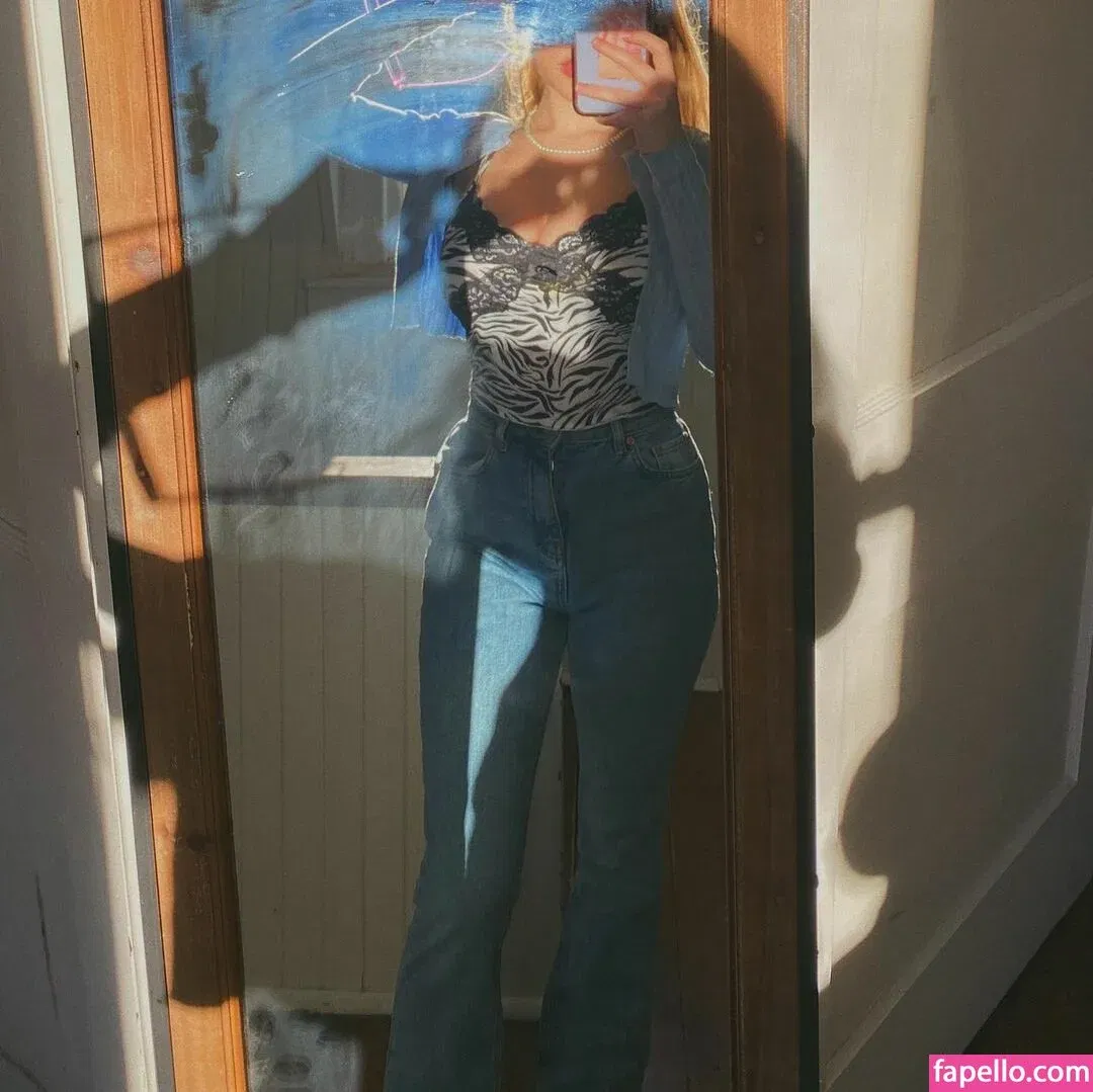 Emily Kyte Onlyfans Photo Gallery 