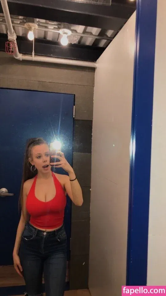 Emily Kyte Onlyfans Photo Gallery 