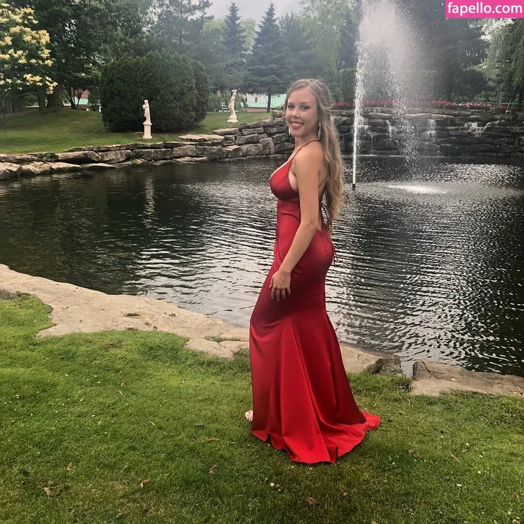 Emily Kyte Onlyfans Photo Gallery 