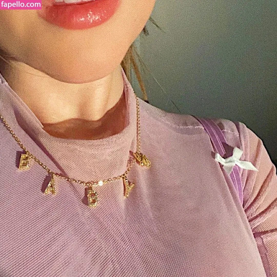 Emily Kyte Onlyfans Photo Gallery 