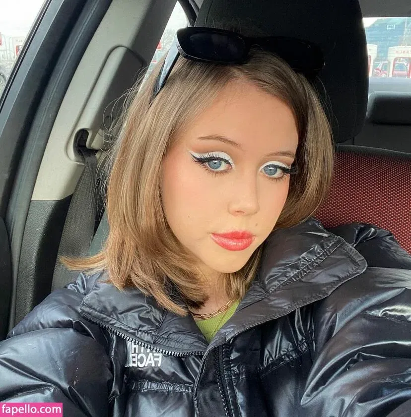 Emily Kyte Onlyfans Photo Gallery 