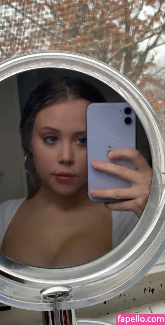 Emily Kyte Onlyfans Photo Gallery 