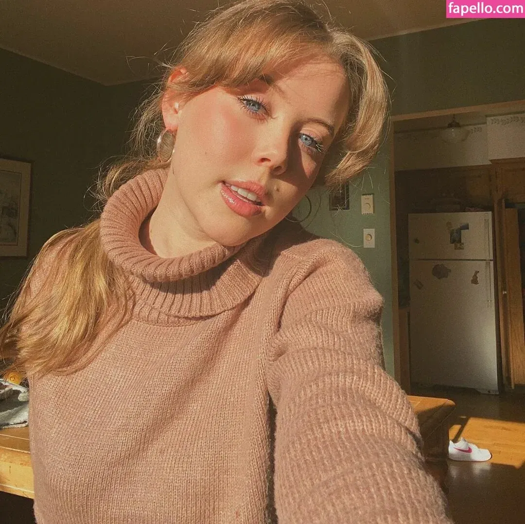 Emily Kyte Onlyfans Photo Gallery 