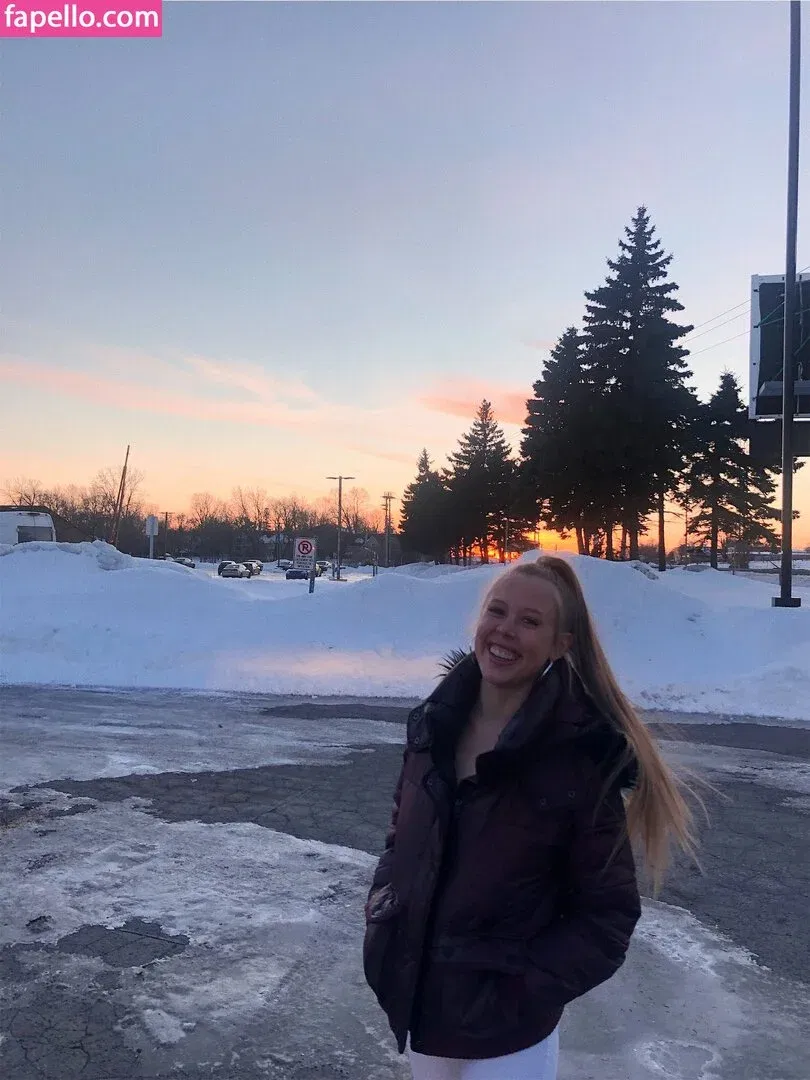 Emily Kyte Onlyfans Photo Gallery 