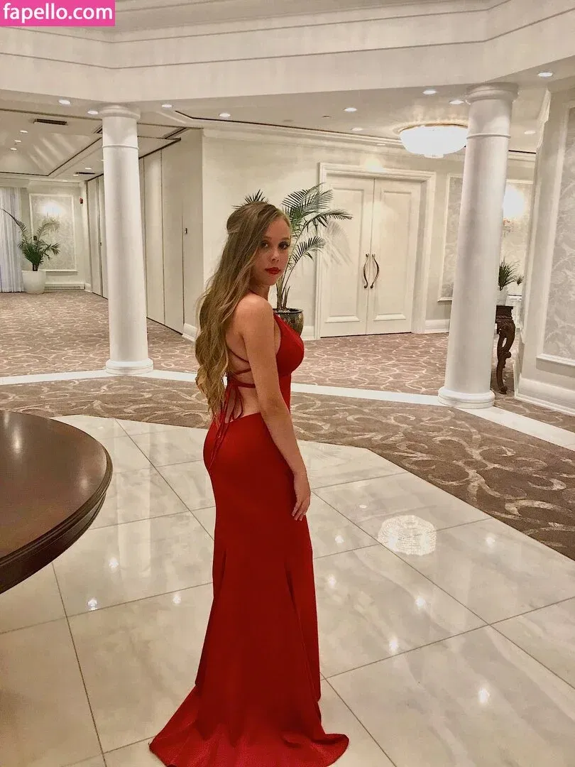 Emily Kyte Onlyfans Photo Gallery 