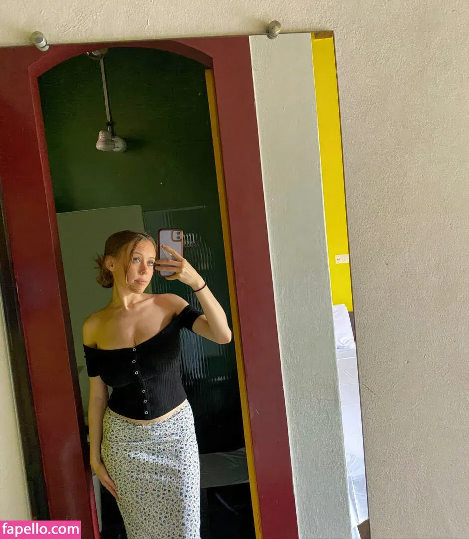 Emily Kyte Onlyfans Photo Gallery 