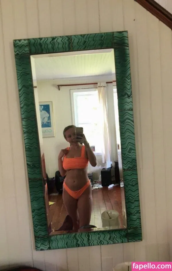 Emily Kyte Onlyfans Photo Gallery 