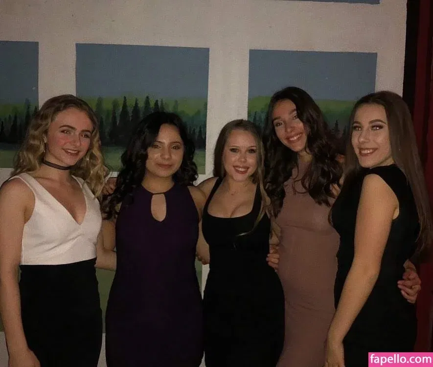 Emily Kyte Onlyfans Photo Gallery 