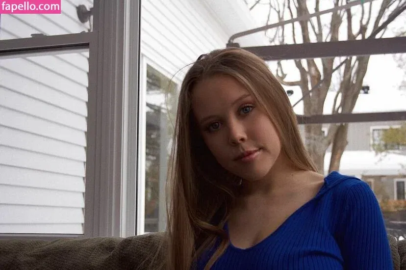 Emily Kyte Onlyfans Photo Gallery 