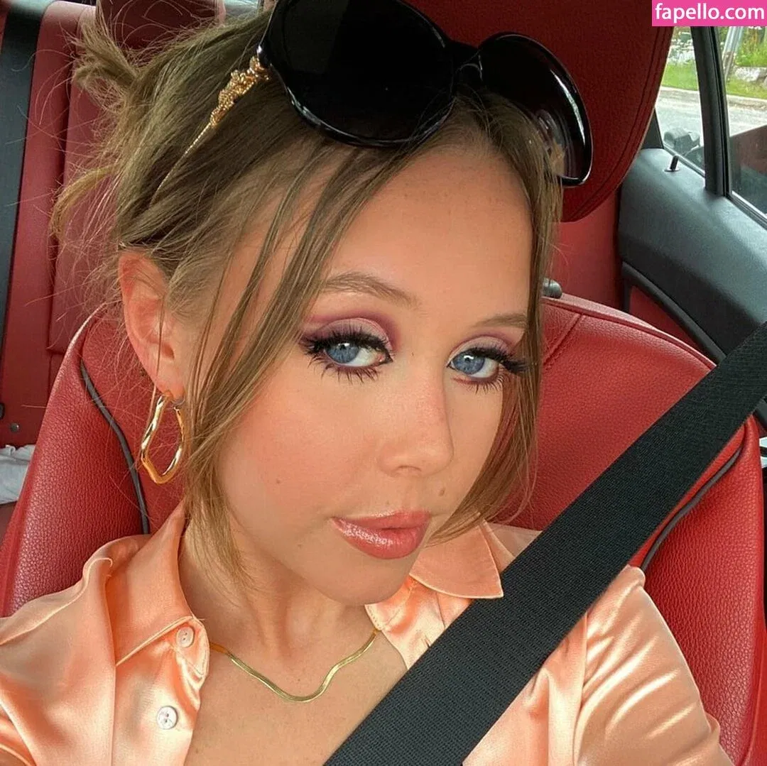 Emily Kyte Onlyfans Photo Gallery 