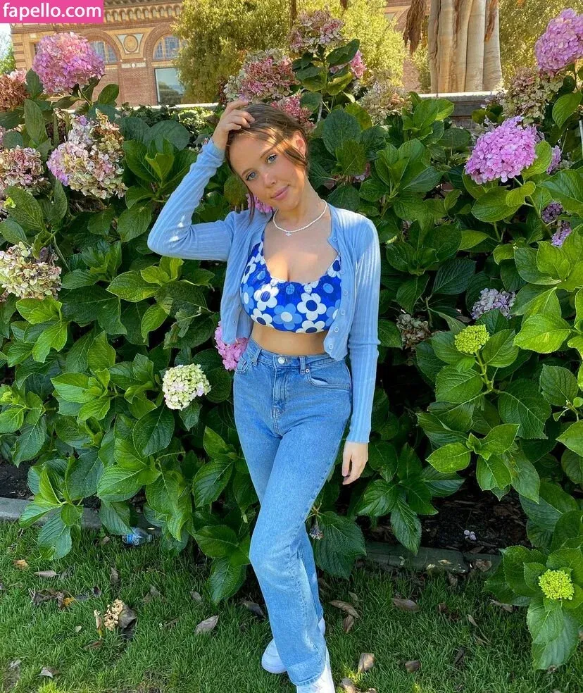 Emily Kyte Onlyfans Photo Gallery 