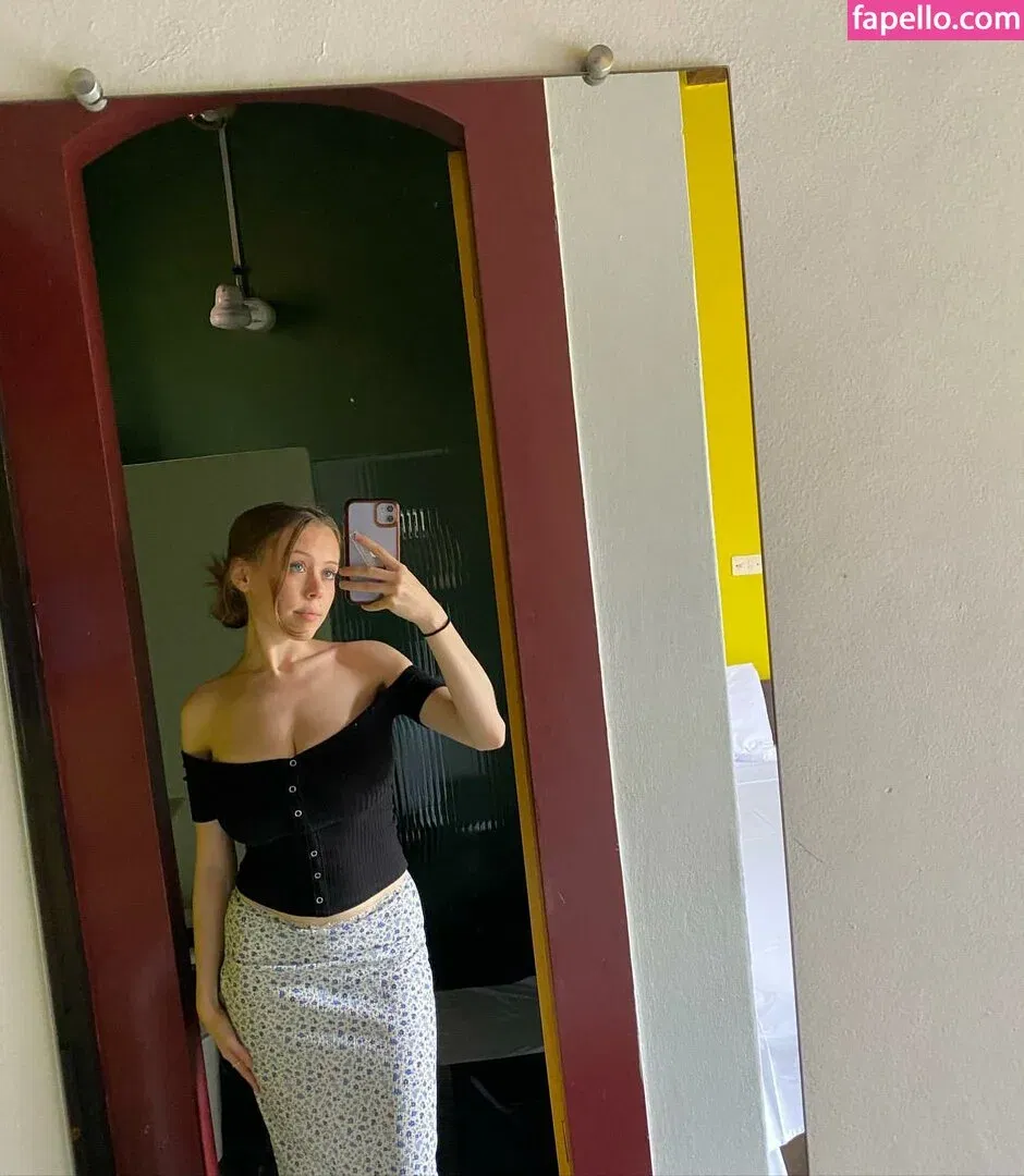 Emily Kyte Onlyfans Photo Gallery 