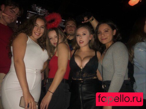 Emily Kyte Onlyfans Photo Gallery 