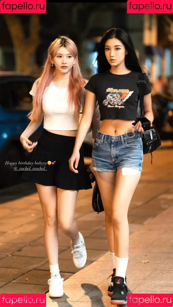 nopearii Onlyfans Photo Gallery 