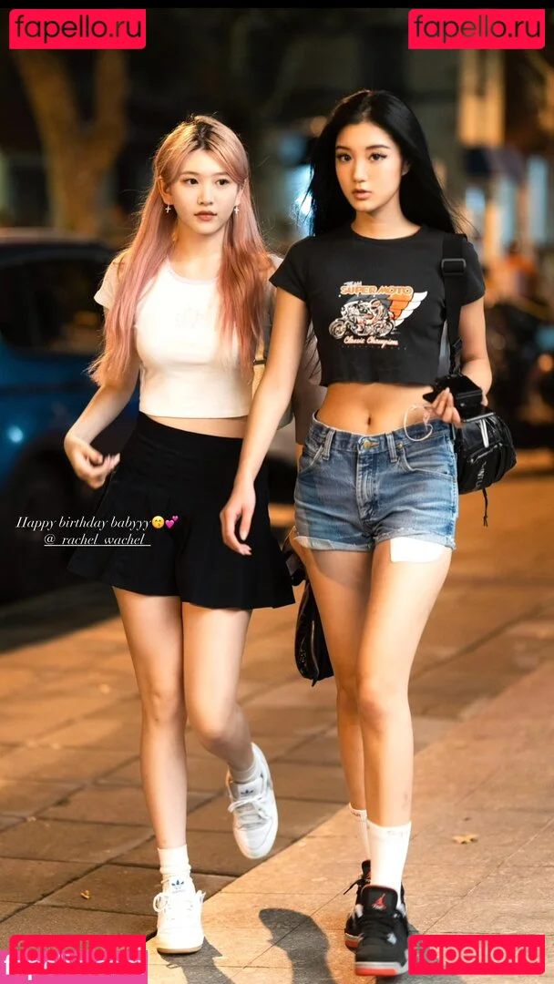 nopearii Onlyfans Photo Gallery 