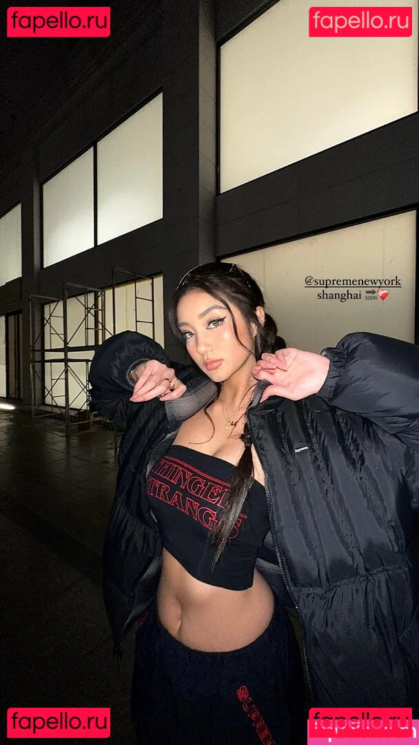 nopearii Onlyfans Photo Gallery 