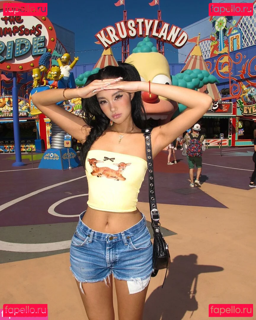 nopearii Onlyfans Photo Gallery 