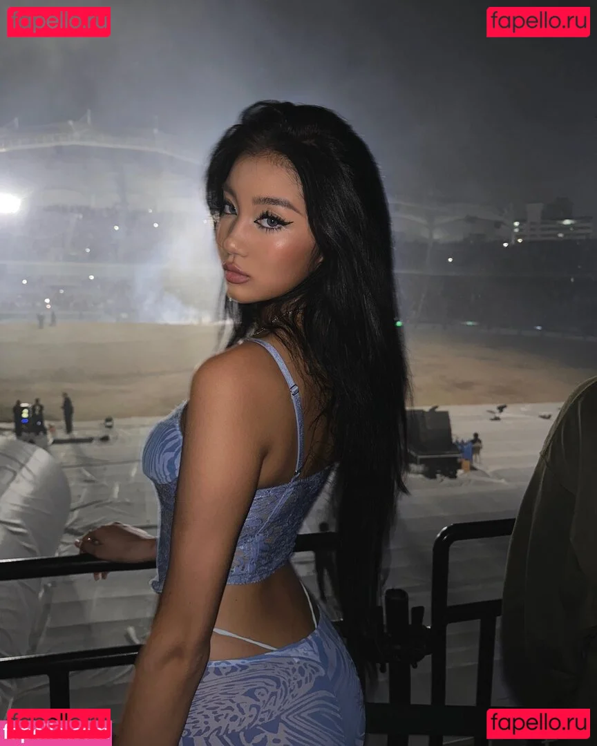 nopearii Onlyfans Photo Gallery 