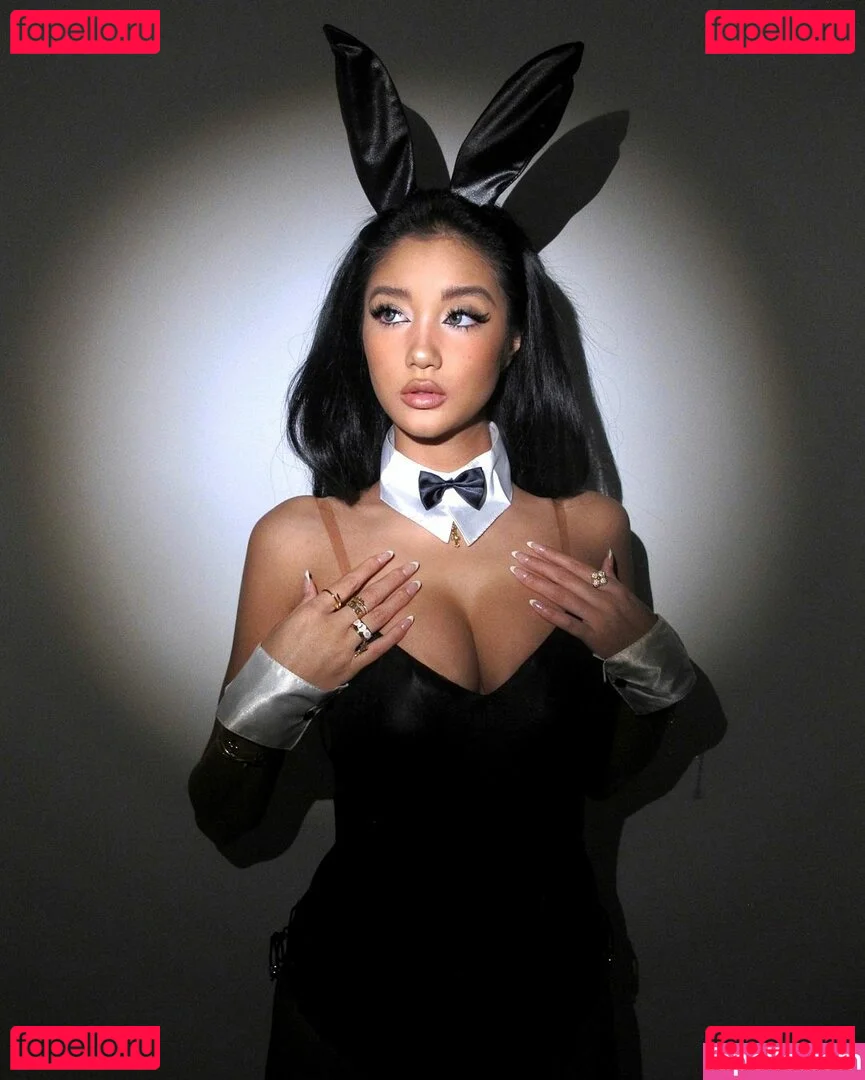 nopearii Onlyfans Photo Gallery 