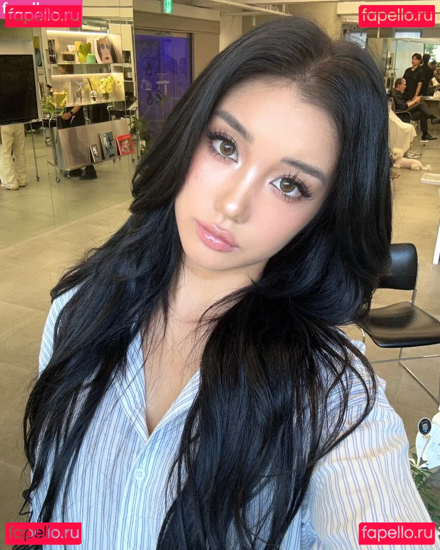 nopearii Onlyfans Photo Gallery 