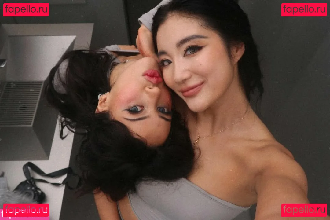 nopearii Onlyfans Photo Gallery 