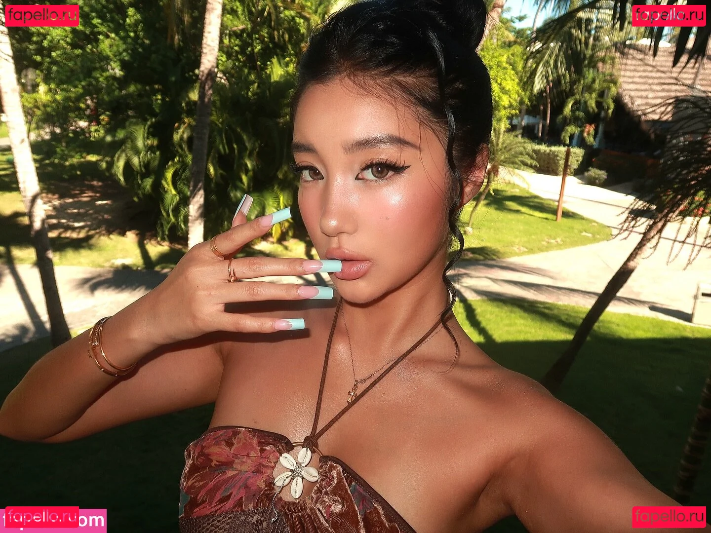 nopearii Onlyfans Photo Gallery 