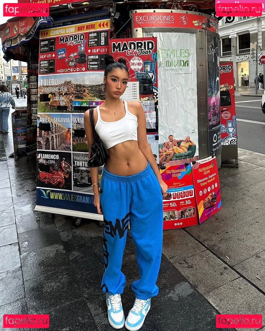 nopearii Onlyfans Photo Gallery 