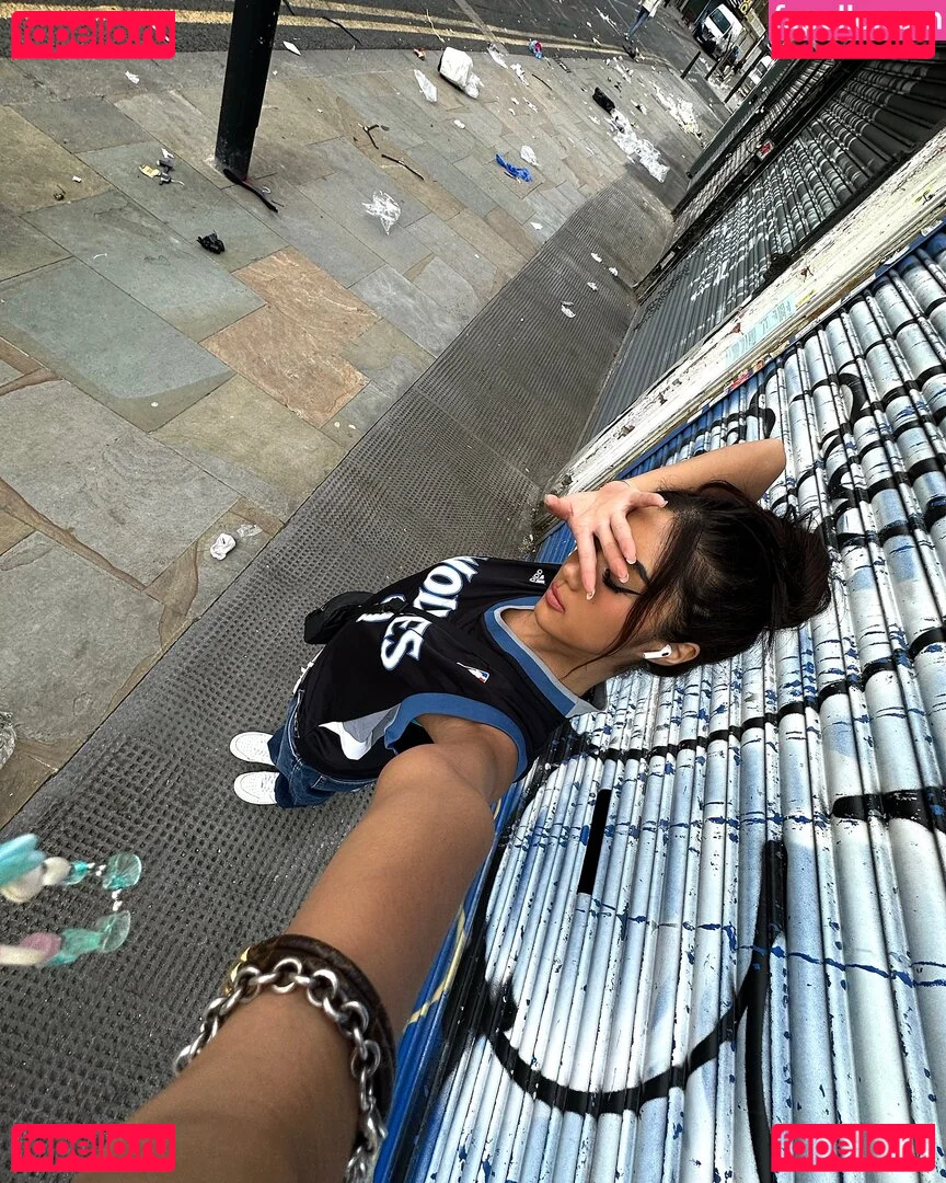 nopearii Onlyfans Photo Gallery 