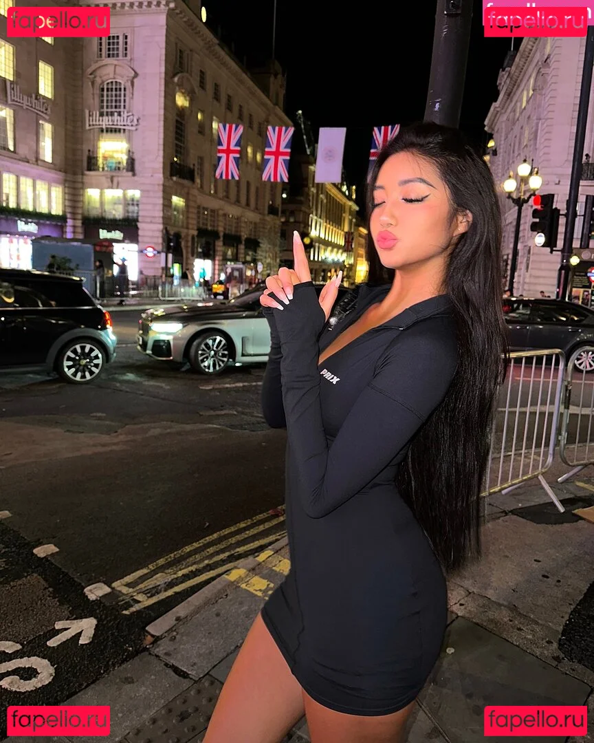 nopearii Onlyfans Photo Gallery 