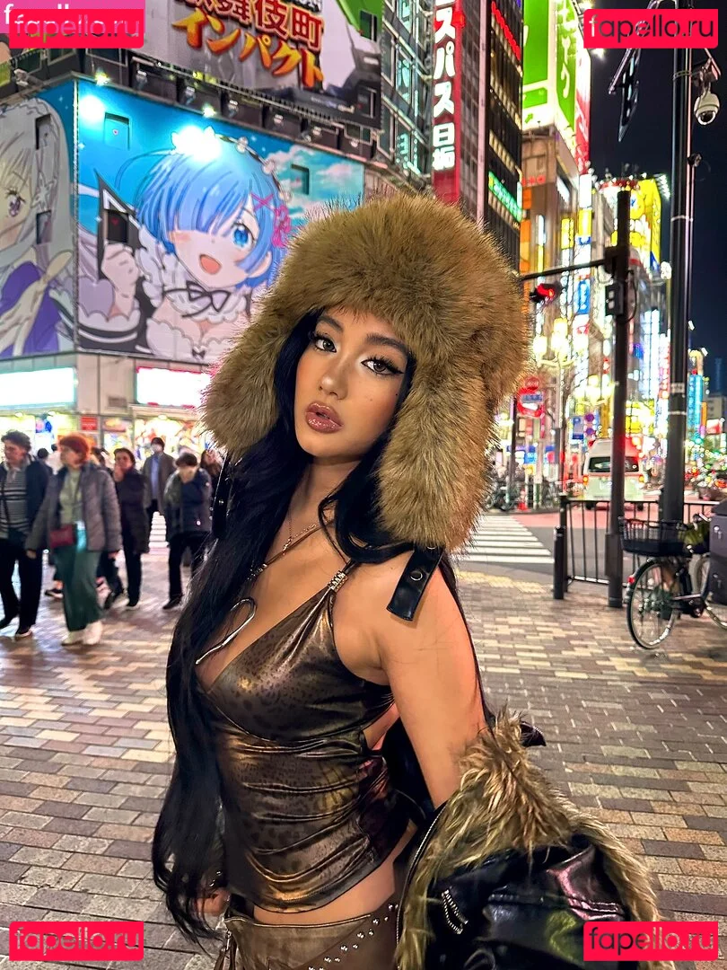 nopearii Onlyfans Photo Gallery 