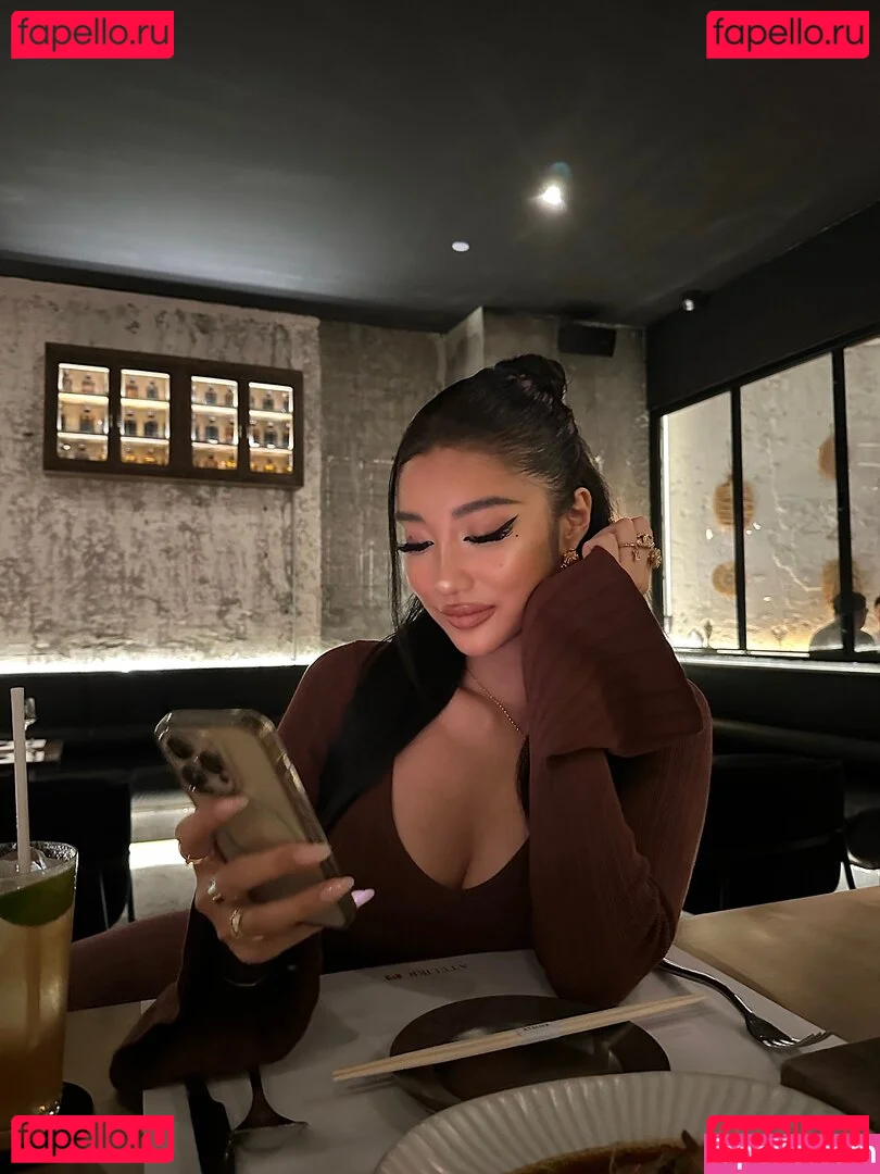 nopearii Onlyfans Photo Gallery 