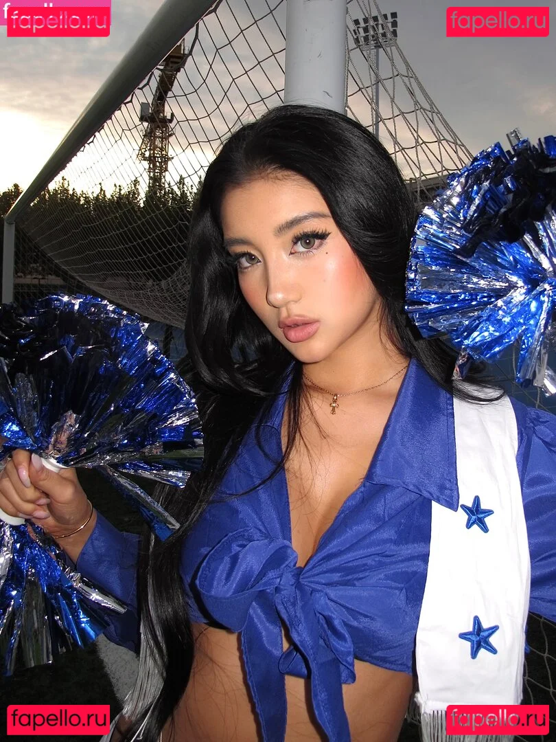 nopearii Onlyfans Photo Gallery 