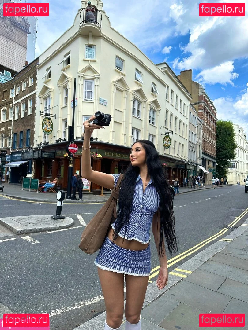 nopearii Onlyfans Photo Gallery 